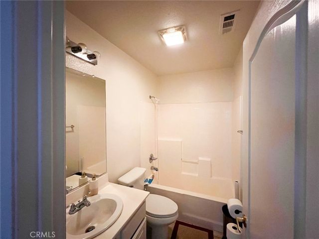 3857 Bella Torre, Perris, CA 92571