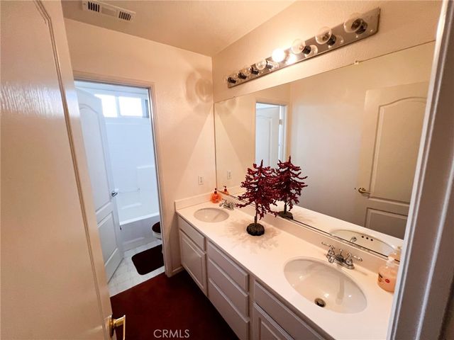 3857 Bella Torre, Perris, CA 92571