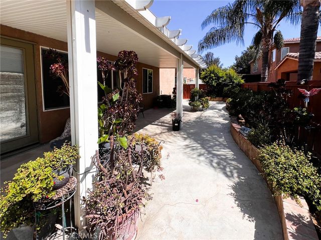 3857 Bella Torre, Perris, CA 92571