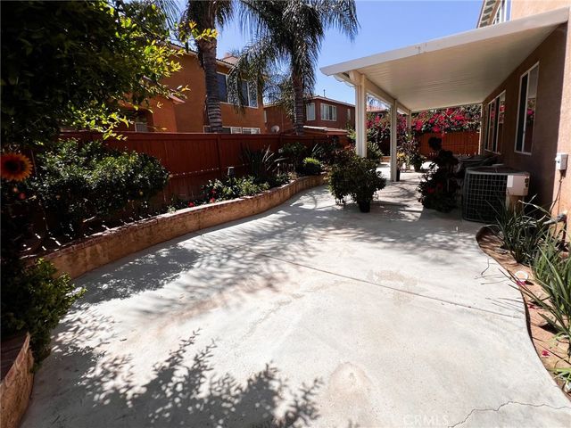 3857 Bella Torre, Perris, CA 92571