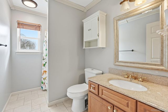 1010 Pine View, New Windsor, NY 12553