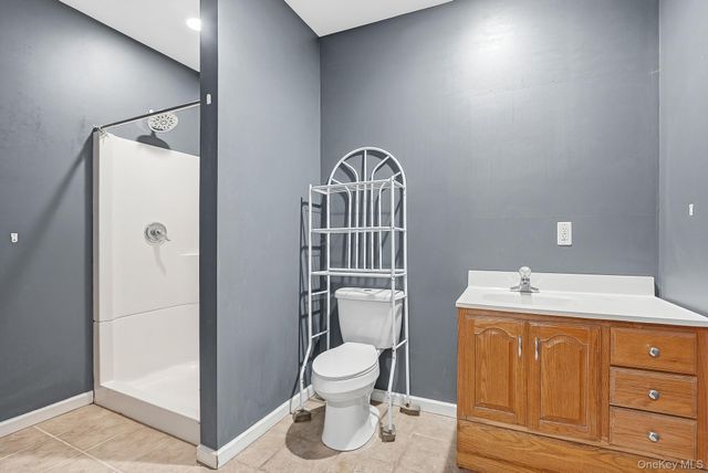 1010 Pine View, New Windsor, NY 12553