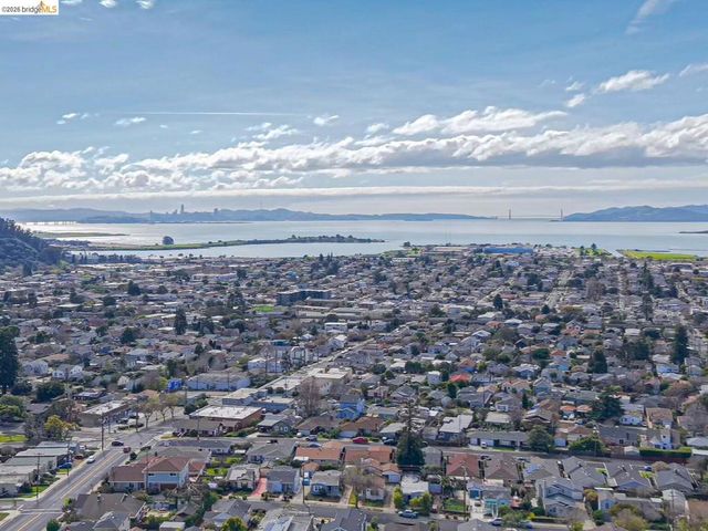 857 Balra Dr, El Cerrito, CA 94530