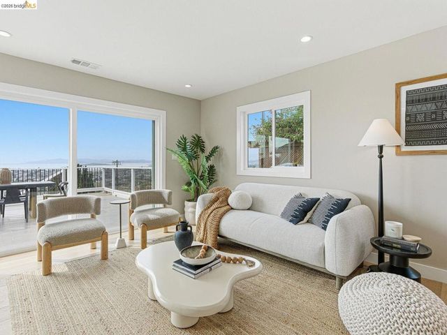 857 Balra Dr, El Cerrito, CA 94530