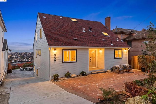 857 Balra Dr, El Cerrito, CA 94530