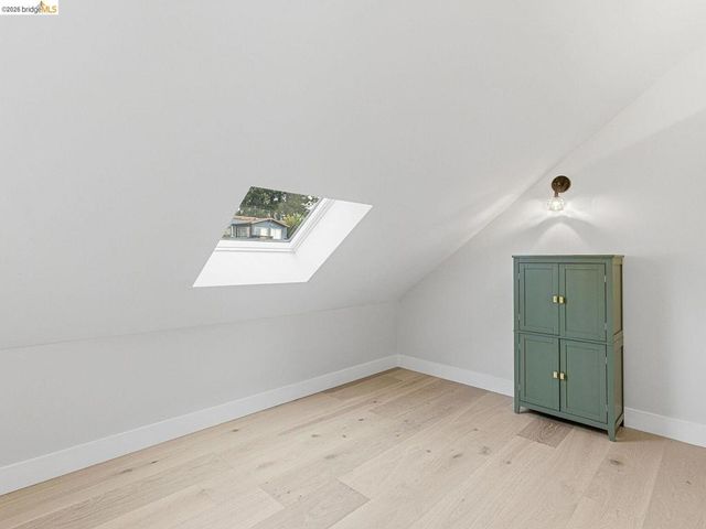 857 Balra Dr, El Cerrito, CA 94530