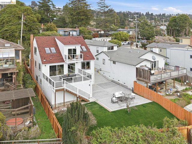 857 Balra Dr, El Cerrito, CA 94530