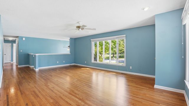1305 Dripping Springs Rd, Winchester, TN 37398