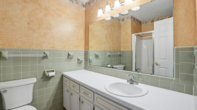 1305 Dripping Springs Rd, Winchester, TN 37398