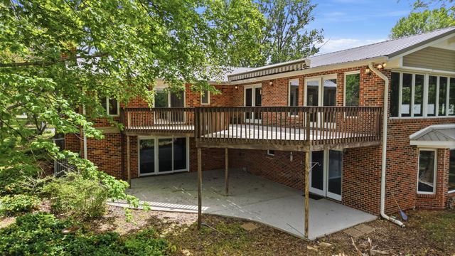 1305 Dripping Springs Rd, Winchester, TN 37398