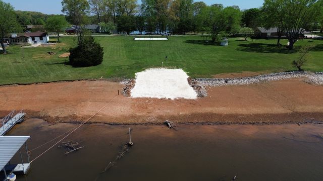 1305 Dripping Springs Rd, Winchester, TN 37398