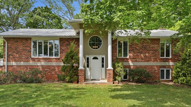 1305 Dripping Springs Rd, Winchester, TN 37398