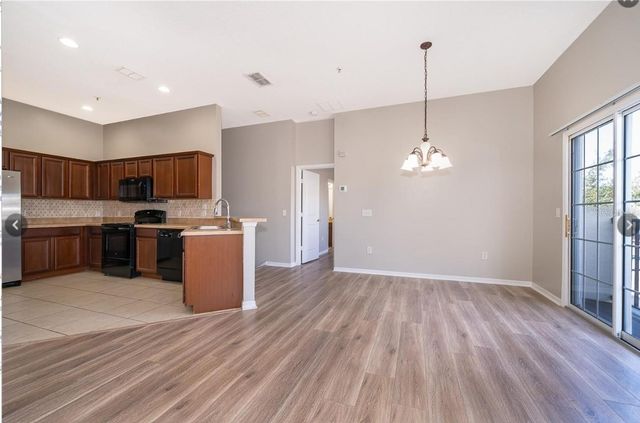 6474 S GOLDENROD ROAD 37A, Orlando, FL 32822