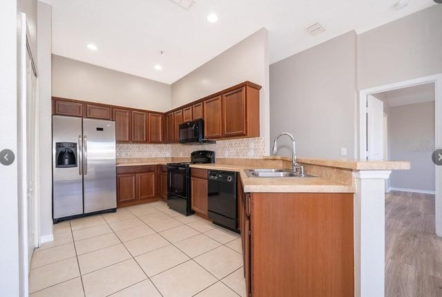 6474 S GOLDENROD ROAD 37A, Orlando, FL 32822