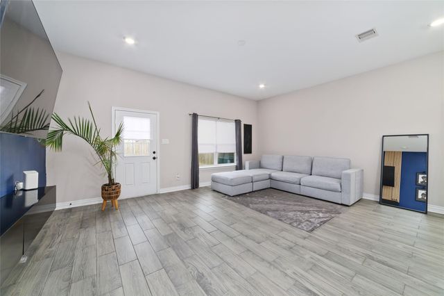 8723 Compton Street, Houston, TX 77016