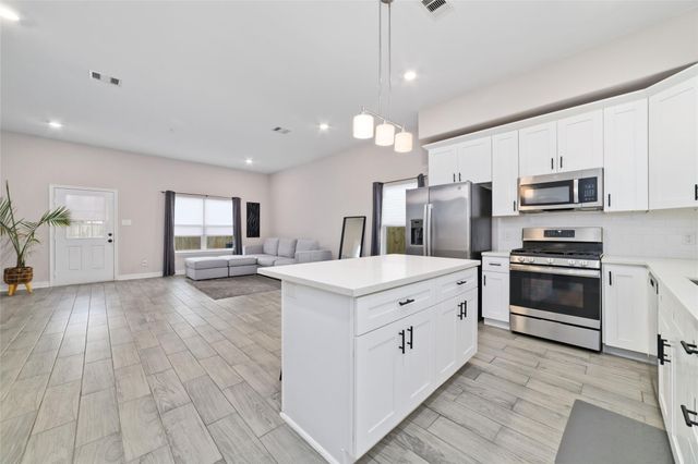 8723 Compton Street, Houston, TX 77016