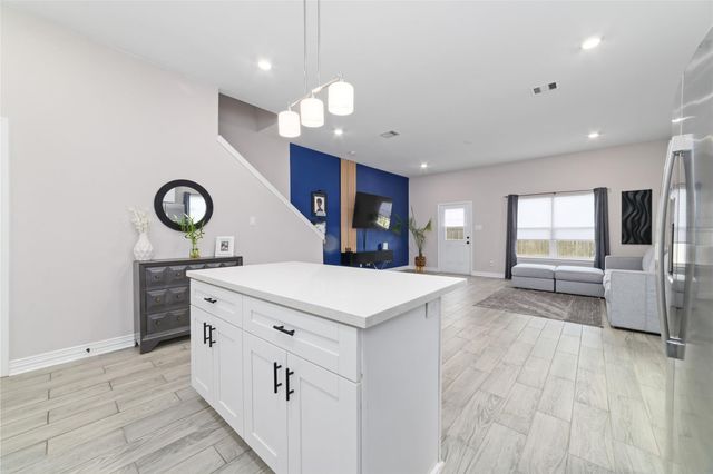 8723 Compton Street, Houston, TX 77016