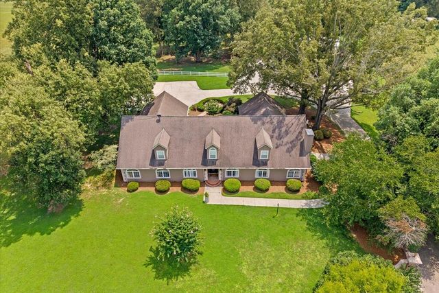 2121 Hummingbird Drive, Dalton, GA 30721