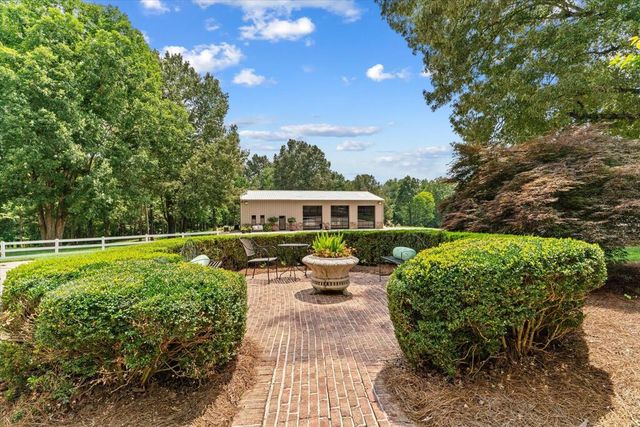 2121 Hummingbird Drive, Dalton, GA 30721