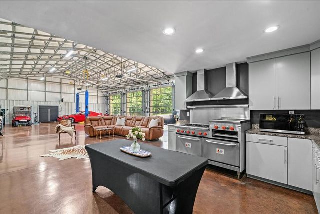 2121 Hummingbird Drive, Dalton, GA 30721
