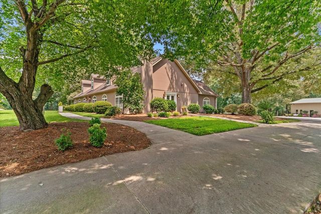 2121 Hummingbird Drive, Dalton, GA 30721