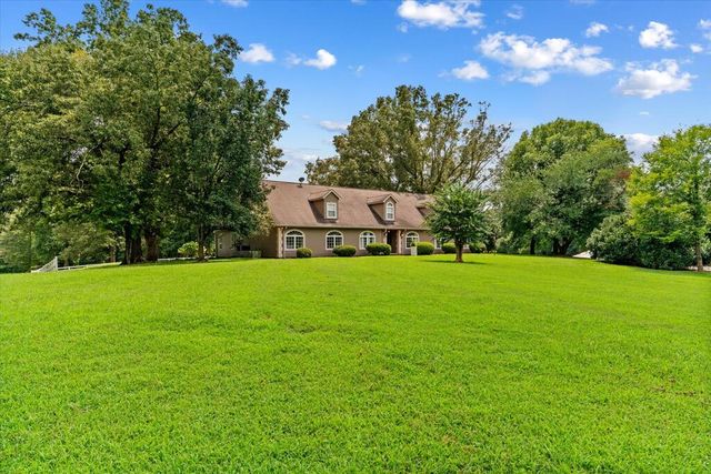 2121 Hummingbird Drive, Dalton, GA 30721