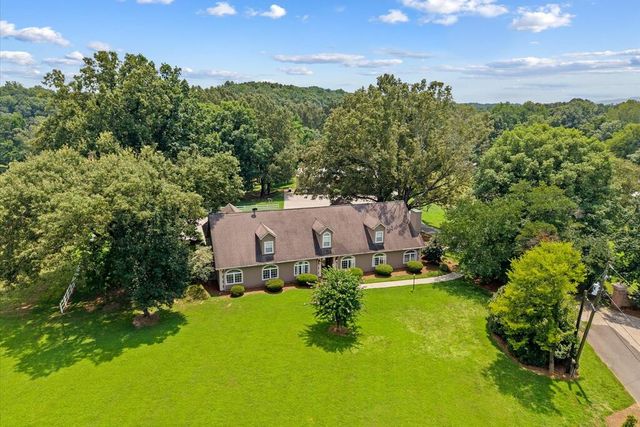 2121 Hummingbird Drive, Dalton, GA 30721