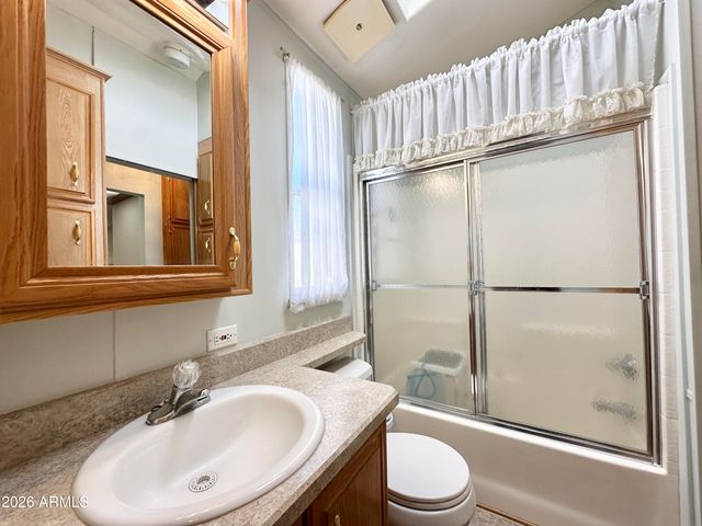 916 S MINESHAFT Drive, Apache Junction, AZ 85119