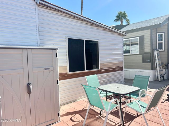 916 S MINESHAFT Drive, Apache Junction, AZ 85119