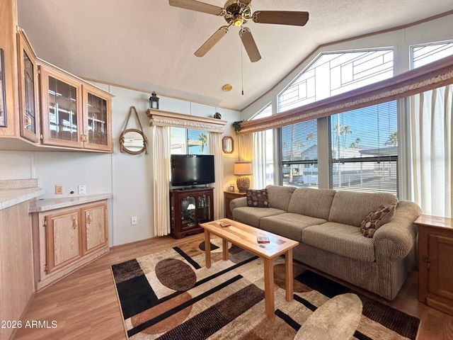 916 S MINESHAFT Drive, Apache Junction, AZ 85119