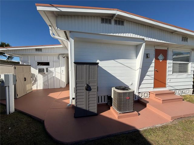 2216 PENNSYLVANIA AVENUE, Bradenton, FL 34207