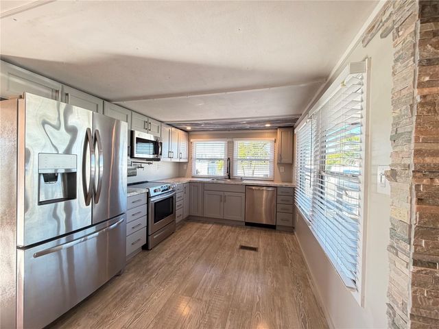 2216 PENNSYLVANIA AVENUE, Bradenton, FL 34207