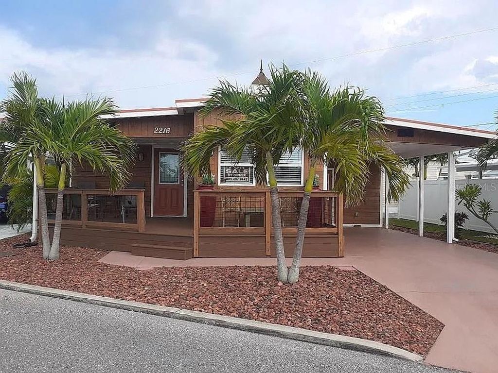 2216 PENNSYLVANIA AVENUE, Bradenton, FL 34207