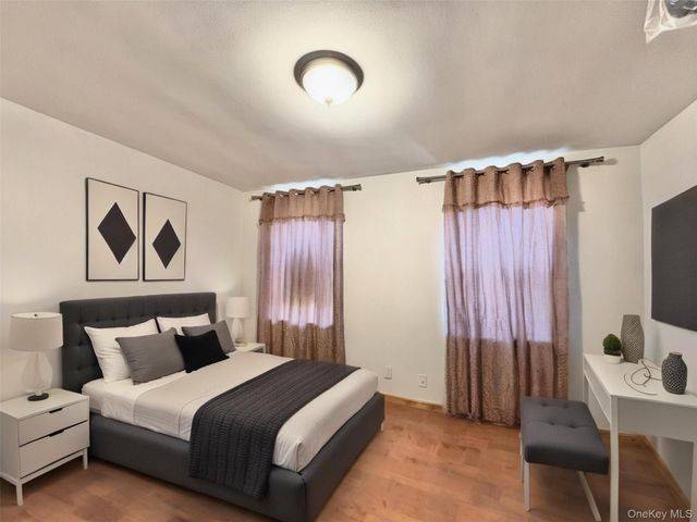 28-08 141st Street 3B, Flushing, NY 11354