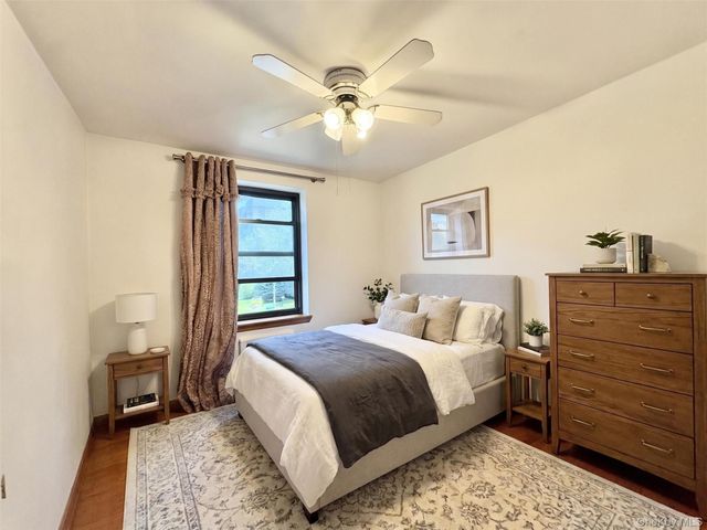 28-08 141st Street 3B, Flushing, NY 11354
