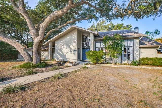 15211 Meandering Way, Dallas, TX 75248