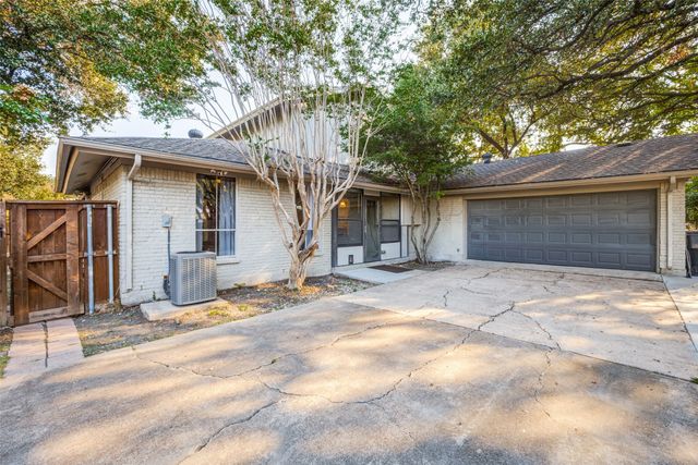 15211 Meandering Way, Dallas, TX 75248