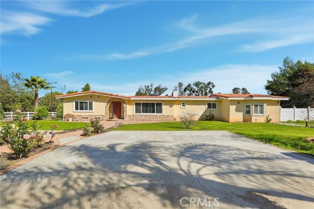 12234 Boulder View Dr, Poway, CA 92064
