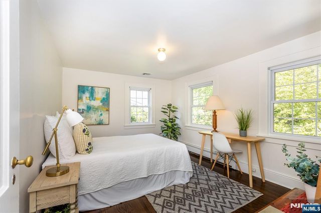 582 Highland Avenue, Montclair, NJ 07043