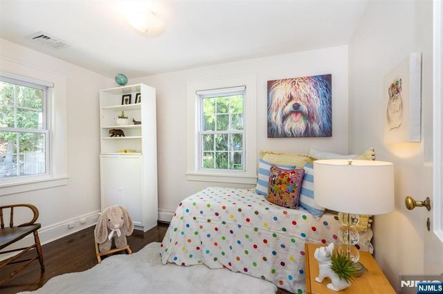 582 Highland Avenue, Montclair, NJ 07043