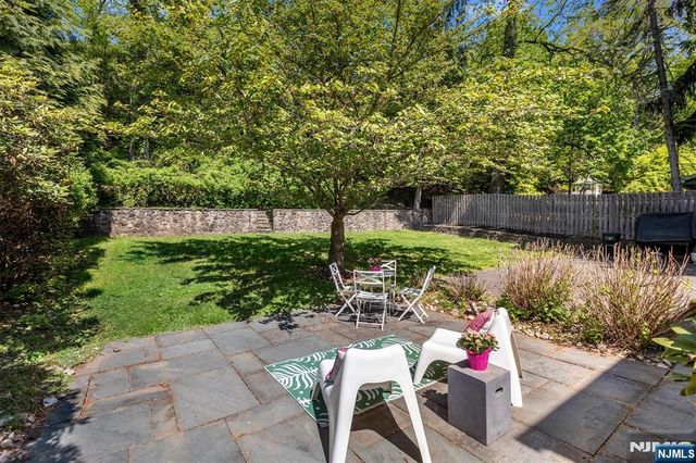 582 Highland Avenue, Montclair, NJ 07043