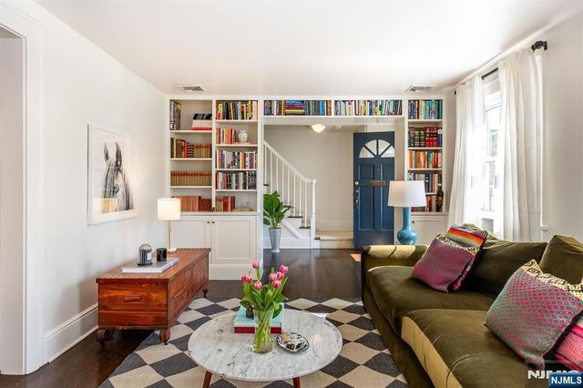 582 Highland Avenue, Montclair, NJ 07043