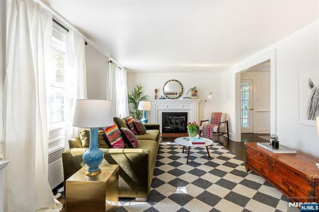 582 Highland Avenue, Montclair, NJ 07043