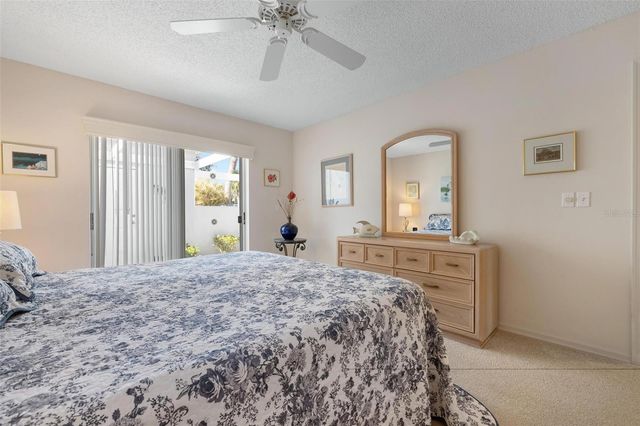 270 CERROMAR WAY S 57, Venice, FL 34293