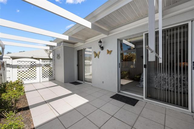 270 CERROMAR WAY S 57, Venice, FL 34293