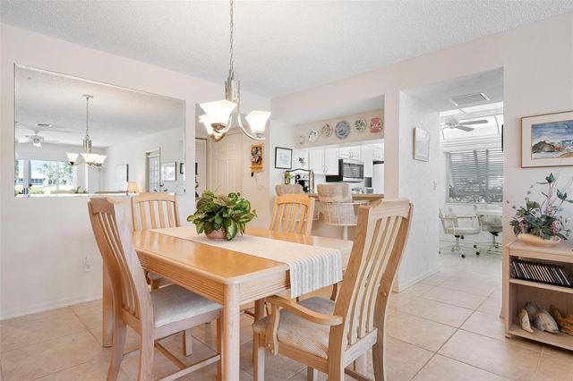 270 CERROMAR WAY S 57, Venice, FL 34293