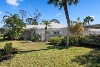 270 CERROMAR WAY S 57, Venice, FL 34293