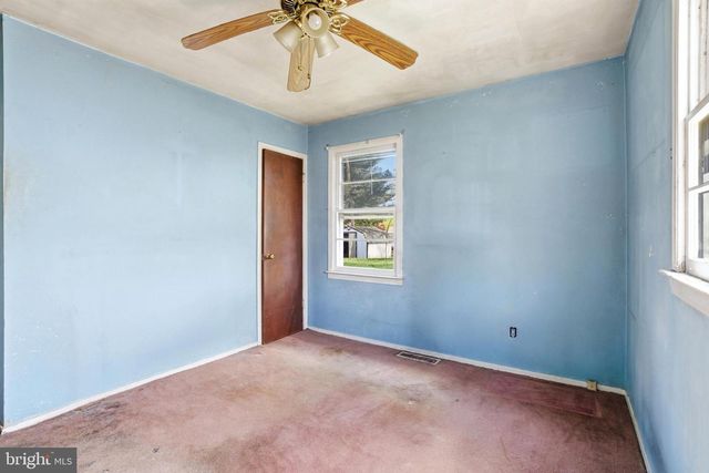 1402 SUSAN AVE, Croydon, PA 19021