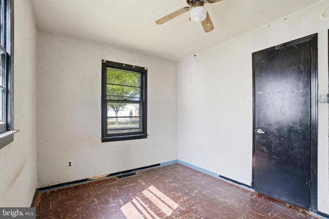 1402 SUSAN AVE, Croydon, PA 19021