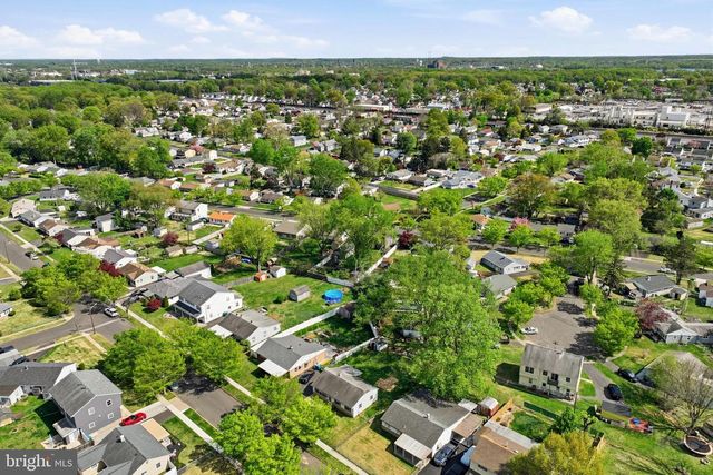 1402 SUSAN AVE, Croydon, PA 19021